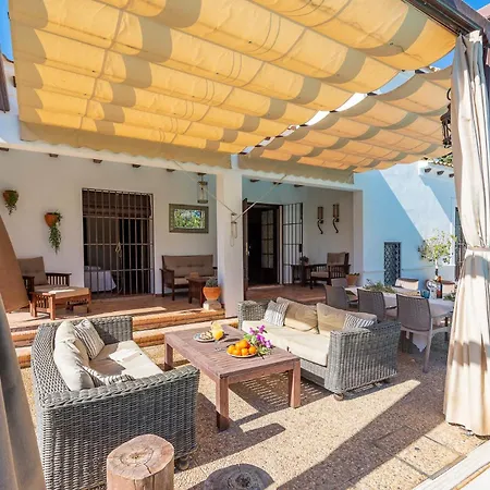 La Teja Holiday home *